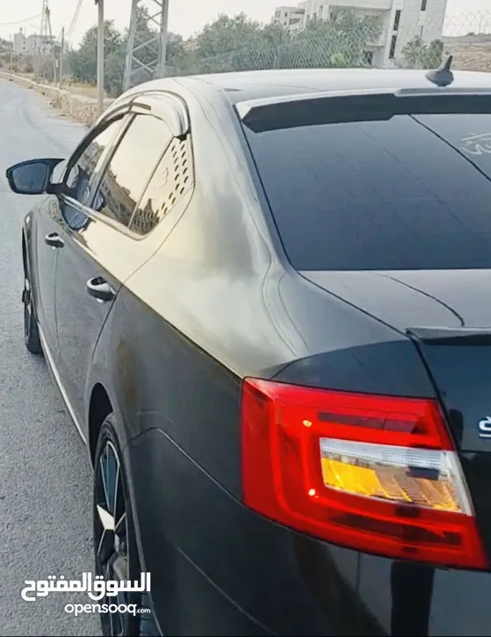 سيارة سكودا اكتافيا  صلاة النبي السياره ممتازه فل الفل مش ناقصه اشي  قير ماتور هيئة ممتاز
