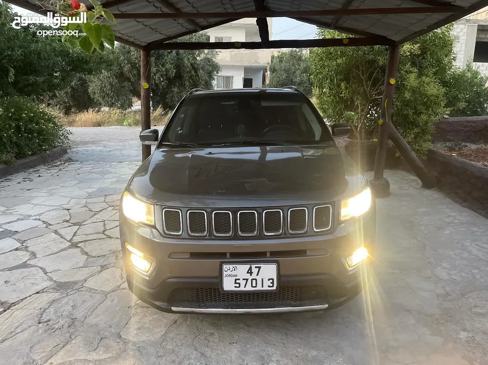 جيب كومباس 2018 / 4 جيد Jeep compass 2018