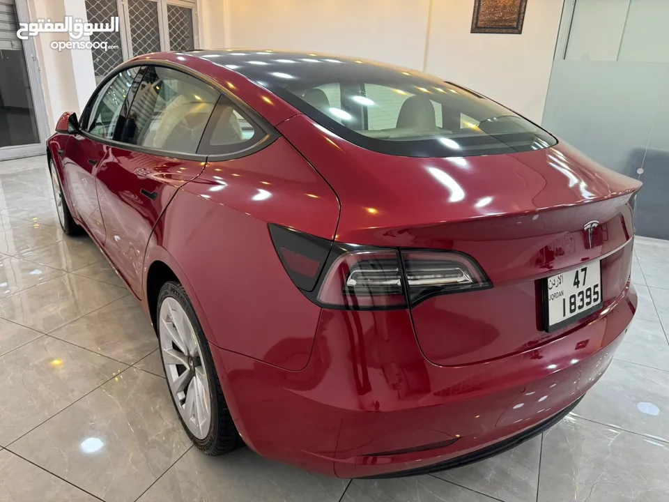 Tesla model 3 standard plus 2021