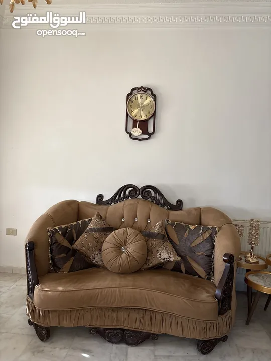 للبيع طقم أثاث منزل متكامل بحالة ممتازة جداً