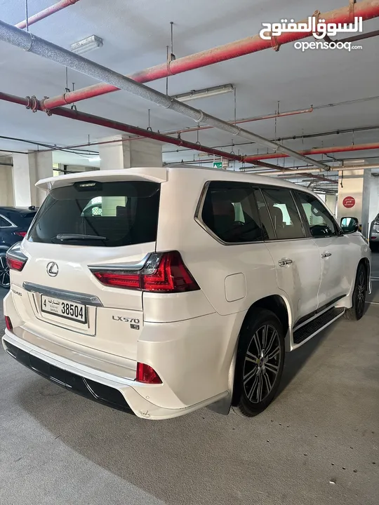 Lexus LX 570 2019 model