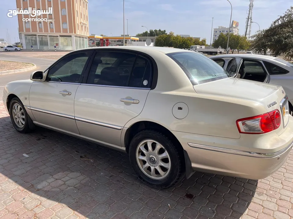 KIA OPRIUS 2005 VERY GOOD CONDITION -كيا أوبريوس 2005 بحالة جيدة جدا