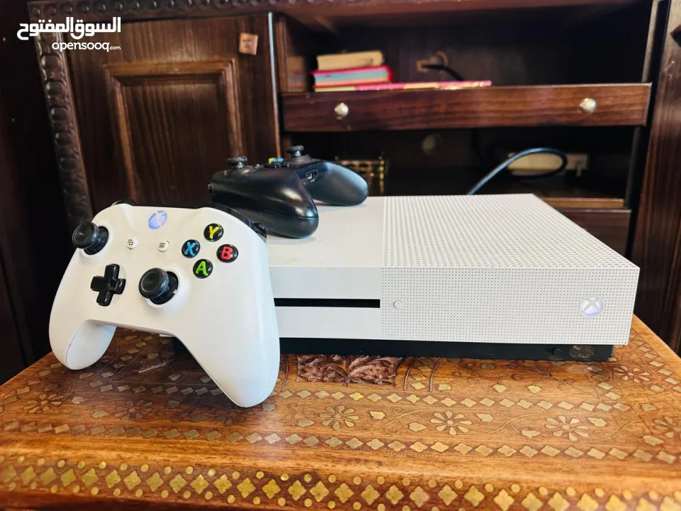 Xbox One S اكس بوكس ون اس