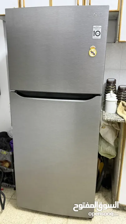 اثاث منزل استعمال بسيط