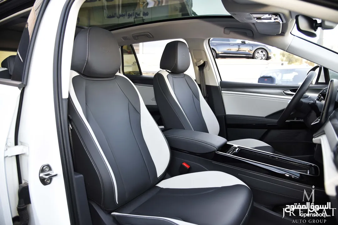 فولكس فاجن ID.6 كروز بيور كهربائية بالكامل 2022 Volkswagen ID.6 Crozz Pure SUV EV