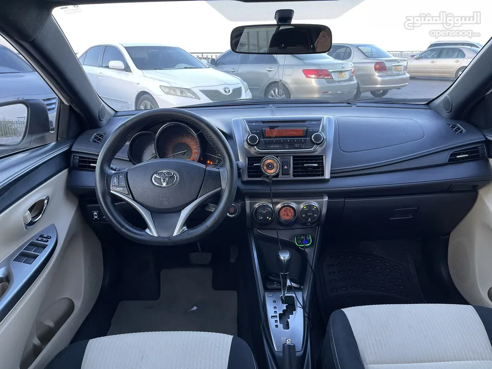 Toyota Yaris 2016