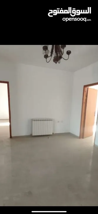 ثلاث غرف غير مفروشة للايجار الماصيون 600$