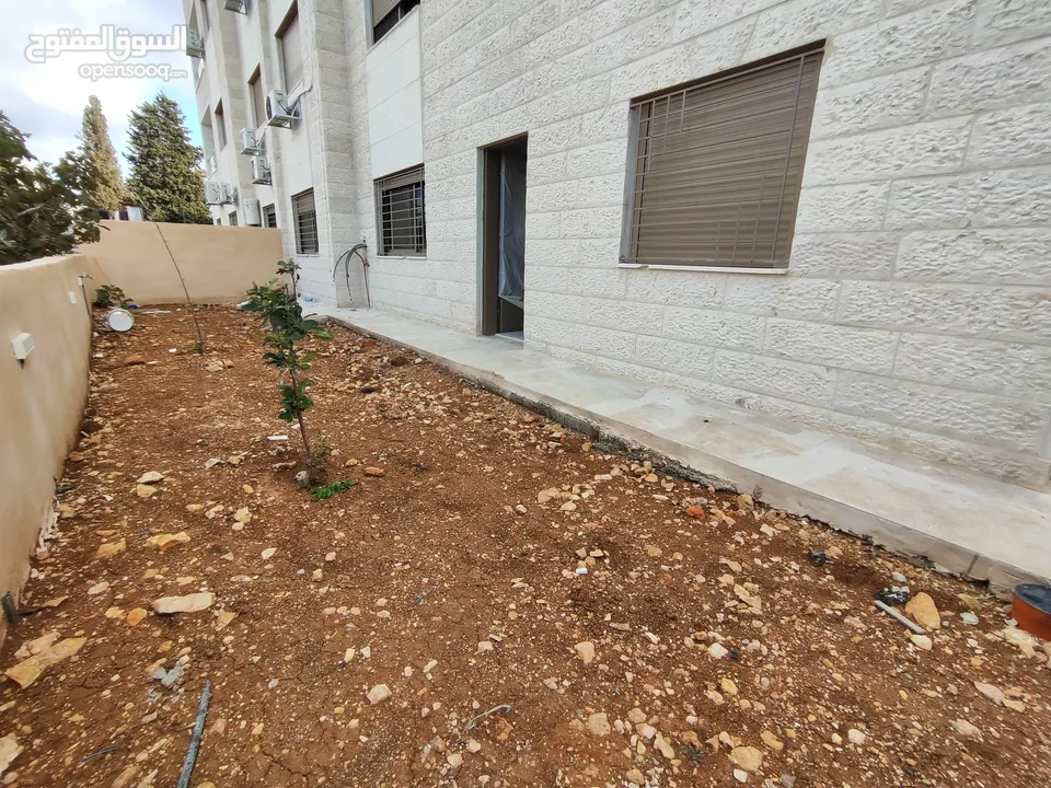 عااااججلل ششقة مع حححديقةةة غير مفروش للإيجار في عين مصباح