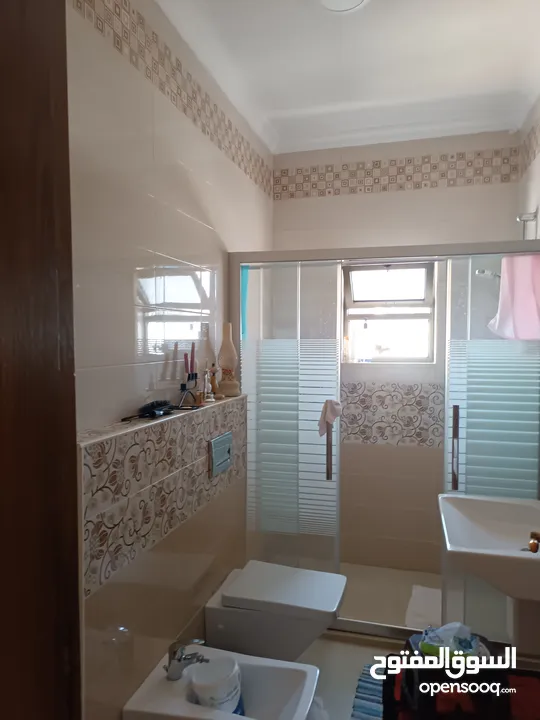 شقه للبيع ط2 سعر لقطه
