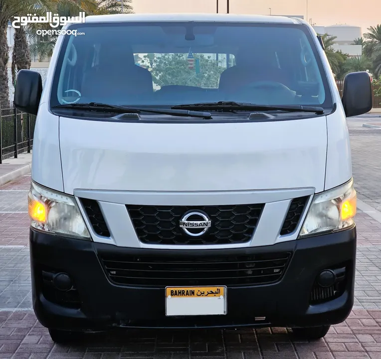 NISSAN URVAN PASSENGER VAN AUTOMATIC 2015