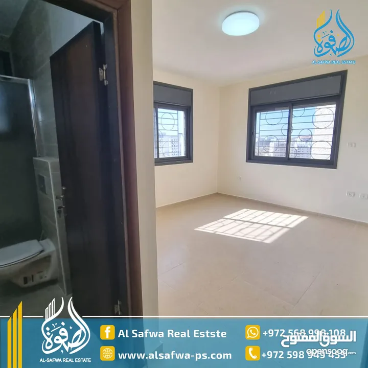 شقه سوبر ديلوكس مميزه للايجار المصايف قرب مدرسة للاوائل مطله من كل الجهات و مشمسه موقع مميز للعائلات