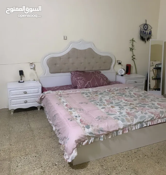 غرفة نوم تركية نظيفة جدا