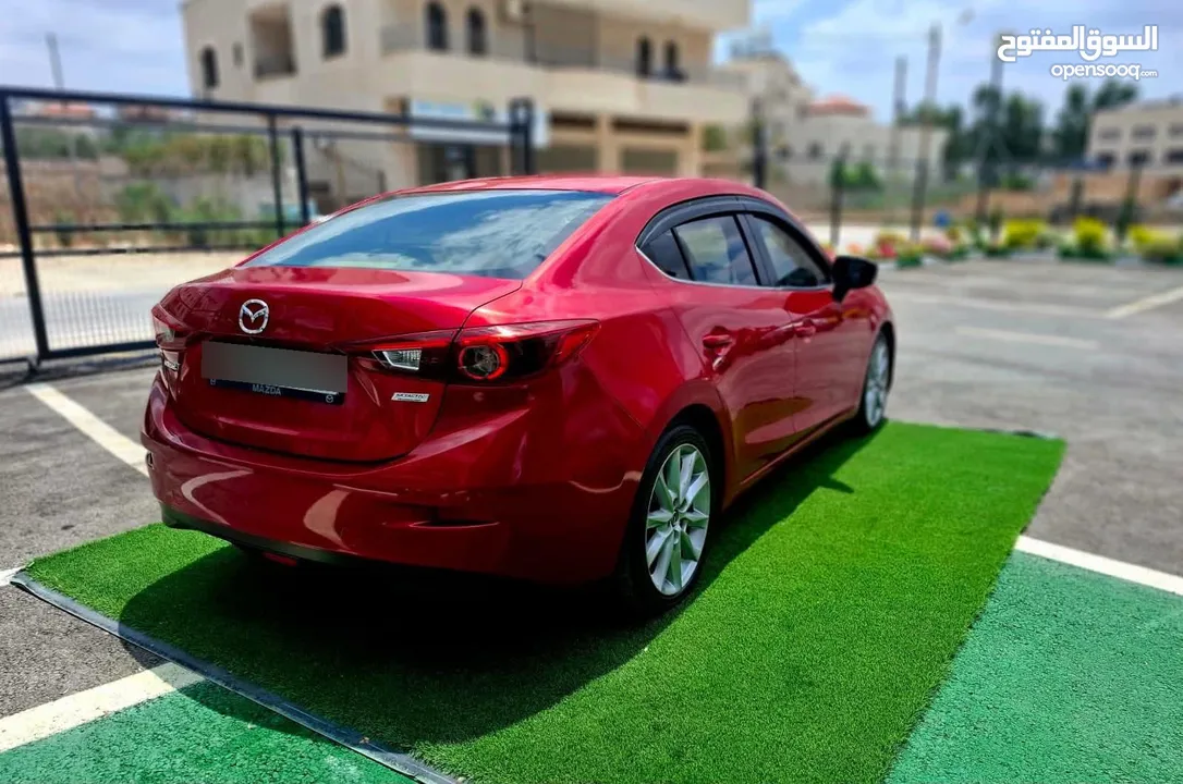 مازدا شلوش