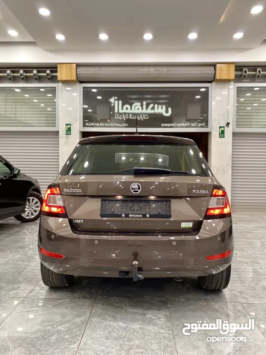 SKODA FABIA .. اوتوماتيك .. ترخيص 2019 .. باللون البني المميز