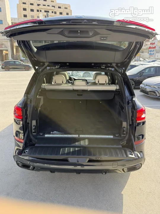 BMW X5 ترخيص 2022 ترخيص  محرك 3000 هايبرد plug in/يقطع على الشحنه 80 كيلو متر