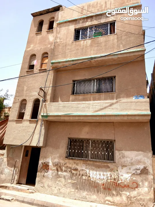 عماره للبيع 3 طوابق 90 متر مساحه الشقه الواحده