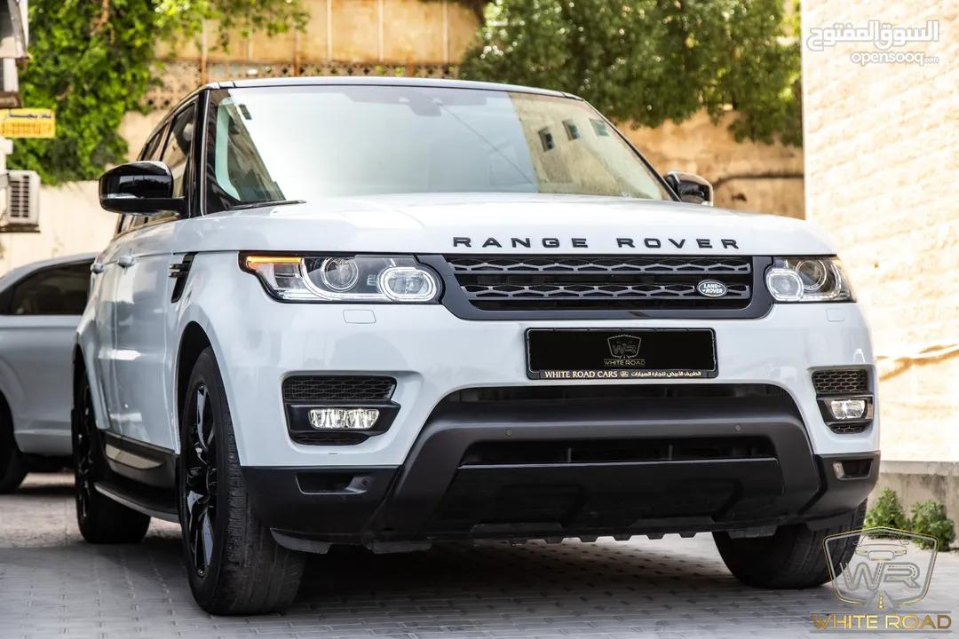 Range Rover Sport 2017 Hse black edition   السيارة وارد الشركة و قطعت مسافة 46,000 كم فقط