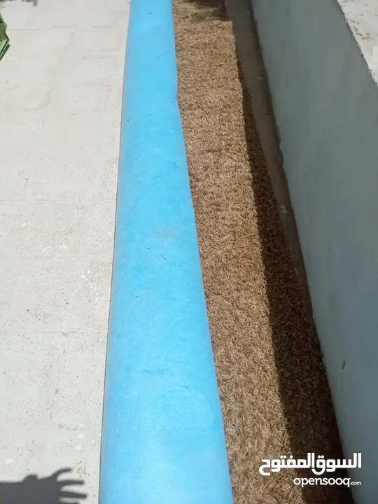 سجاد وموكيت طولها 4 م ونص وعرضها 4 متر ونص