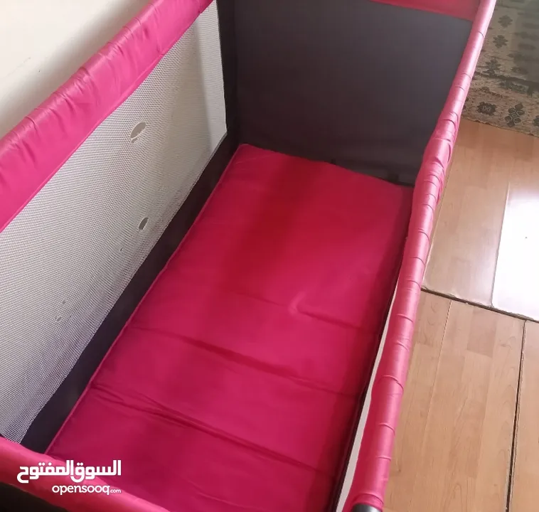 سرير بيبي بنت