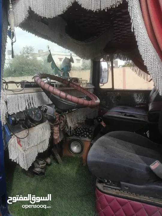 تنك ماء للبيع