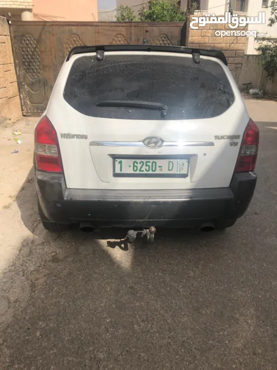 توسان 2005 بوضع جيد فتحه سقف هوك مرخص تامين ترخيص