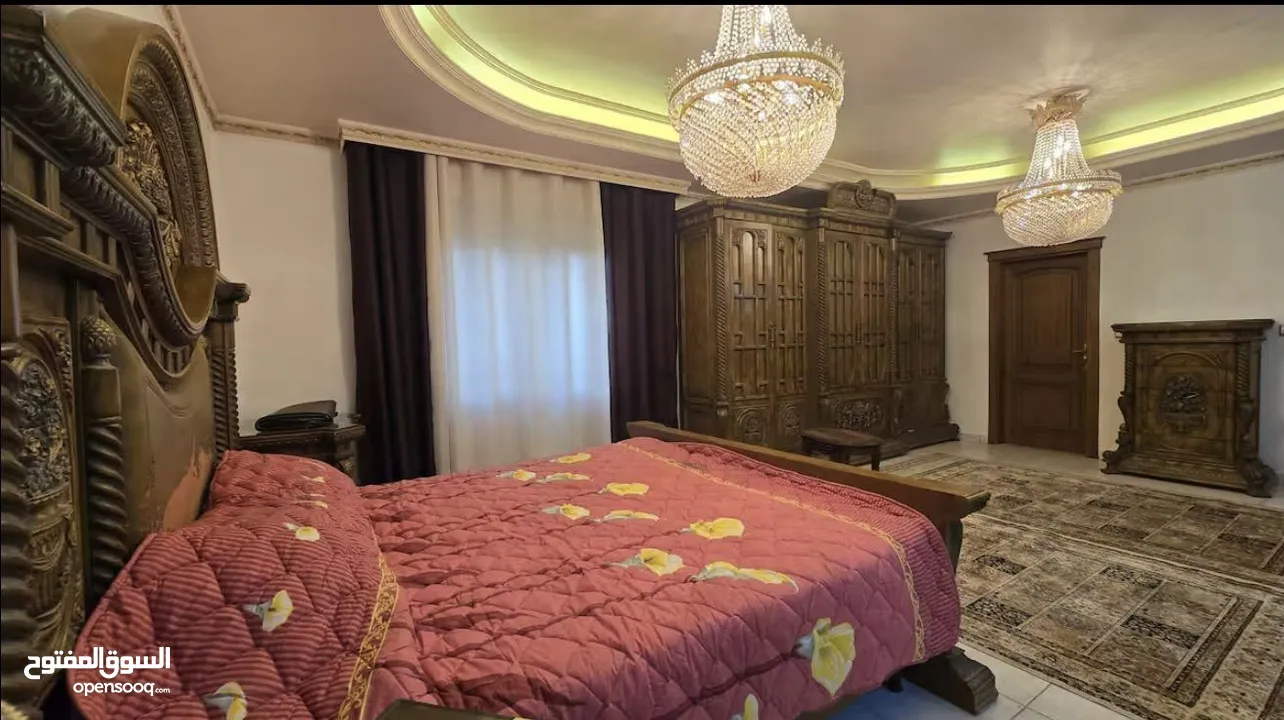 شقة للإيجار مفروش  رويال سويت طابقية مع روف و ترس كبير  Big department for rent in deir Ghbar amman
