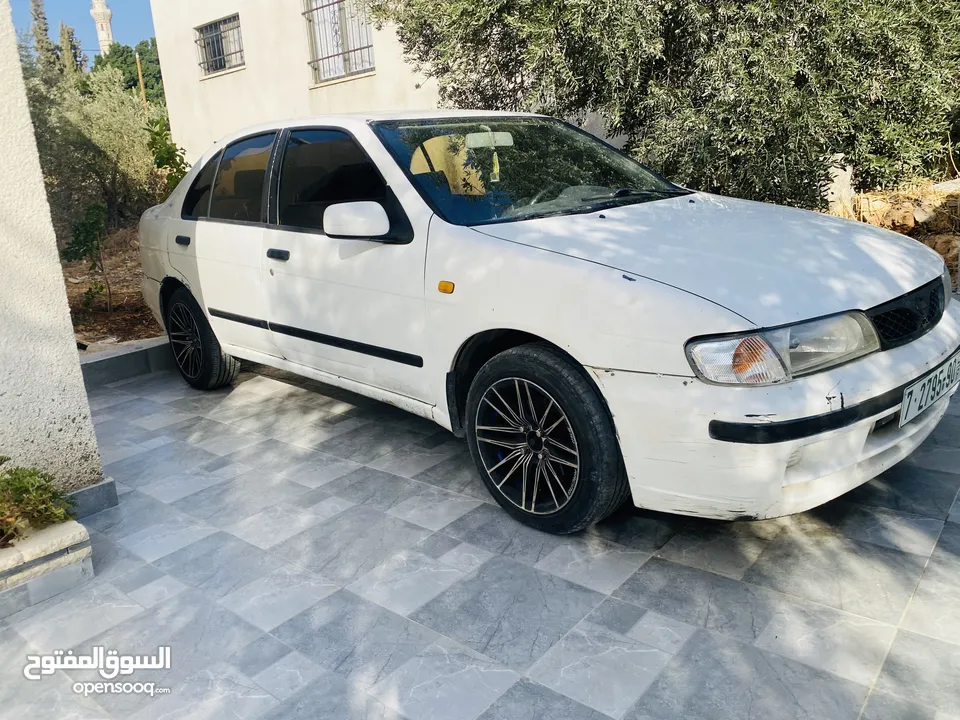 نيسان الميرا موديل 99 سيارة جامدة مصروفها ممتاز