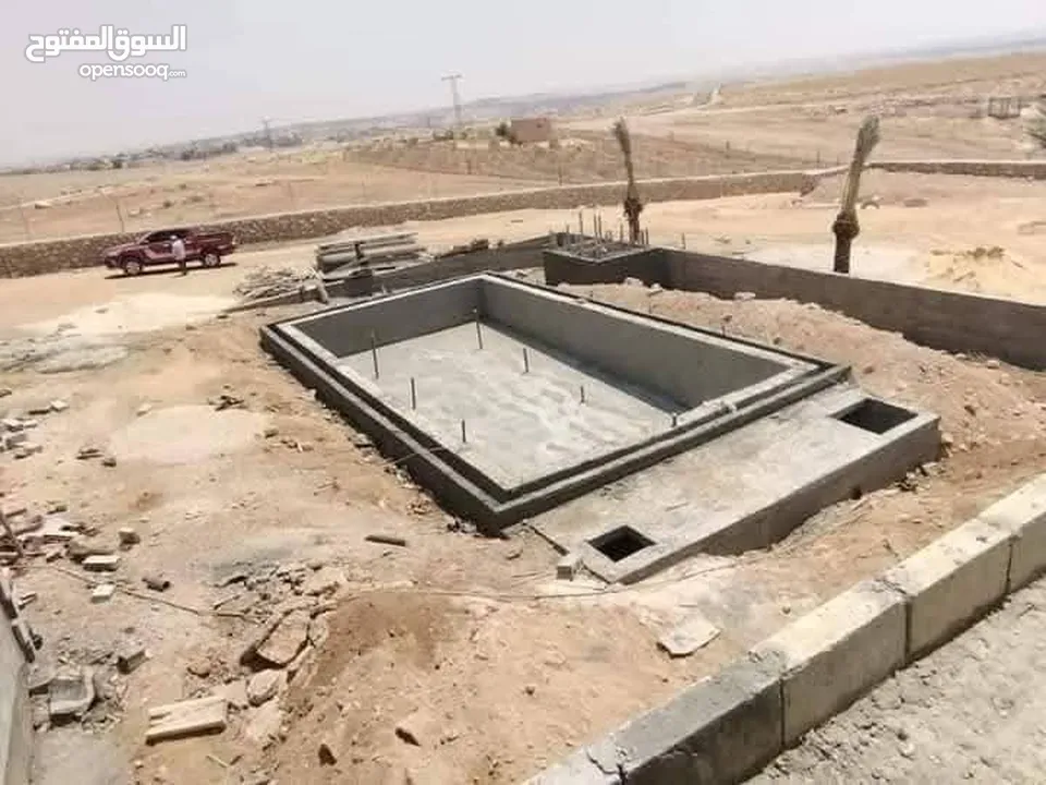 كل مايختص ببرك السباحة والشلالات والحمامات التركية والمغربية و الجاكوزي