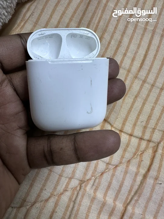 Apple AirPods 2