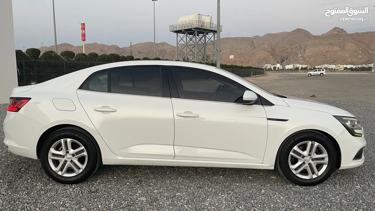 Clean condition Renault Megane 2019 For sale!