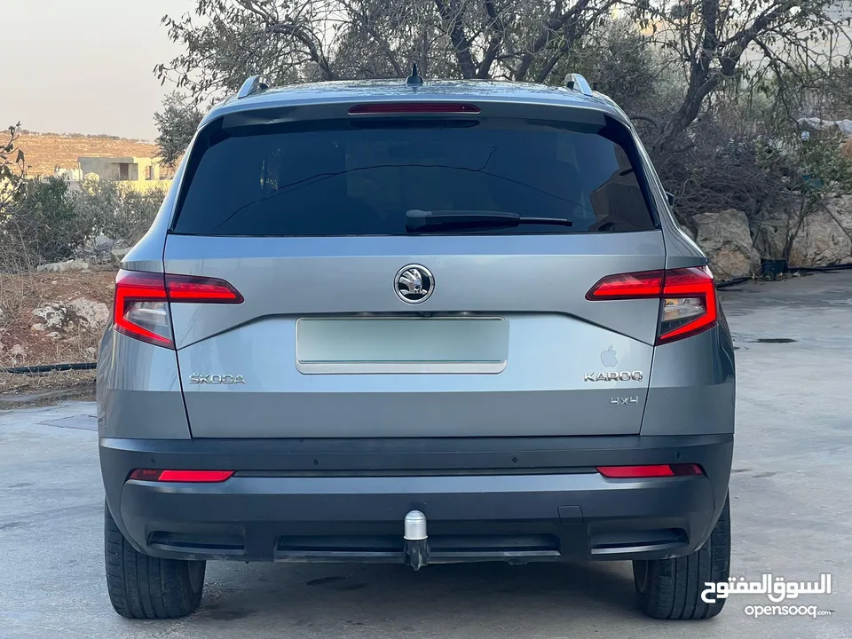 سكودا كاروك مطور2000 دفع رباعي 4×4 عداد قليل اصل شركة
