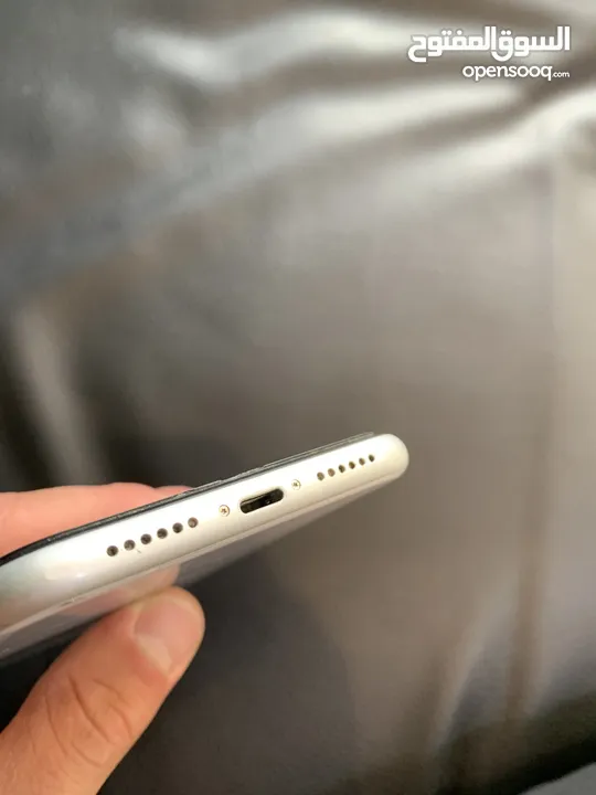 آيفون اكس آر بحالة ممتازه مش مفتوح تب نظافه