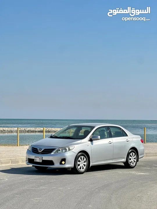 للبيع  Toyota Corolla XLI1.8 الموديل 2012 الممشى 150الف  ملاك 2 التامين والتسجيل شهر 3/2025 اللون رص