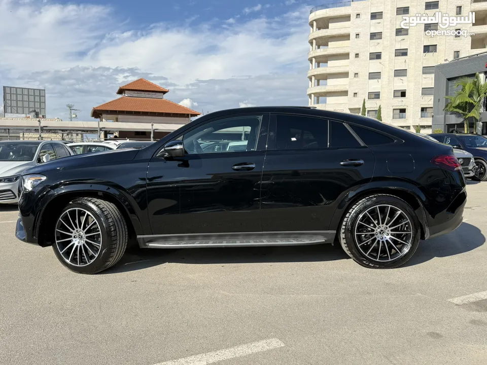 مارسيدس GLE 350 de ترخيص 2022 محرك 2000 هايبرد plug in(ديزل+كهرباء) جير أوتوماتيك 314 حصان