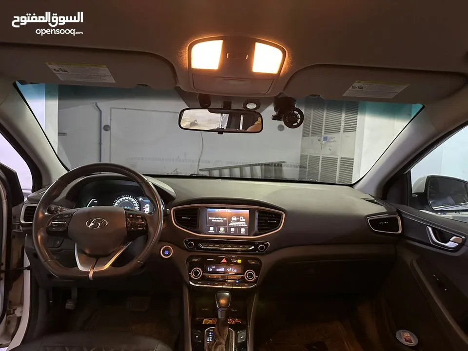 هونداي ايونك استعمال انثى