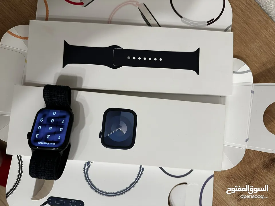 Apple Watch Series 9 - 45mm  Midnight  ابل ووتش الاصدار التاسع 45مم - لون اسود منتصف الليل