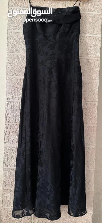 أجمل الفساتين و بدلات أعراس. و خطبة و أجمل المناسبات و بمودبلات روعة و ماركات اجنبية من لندن