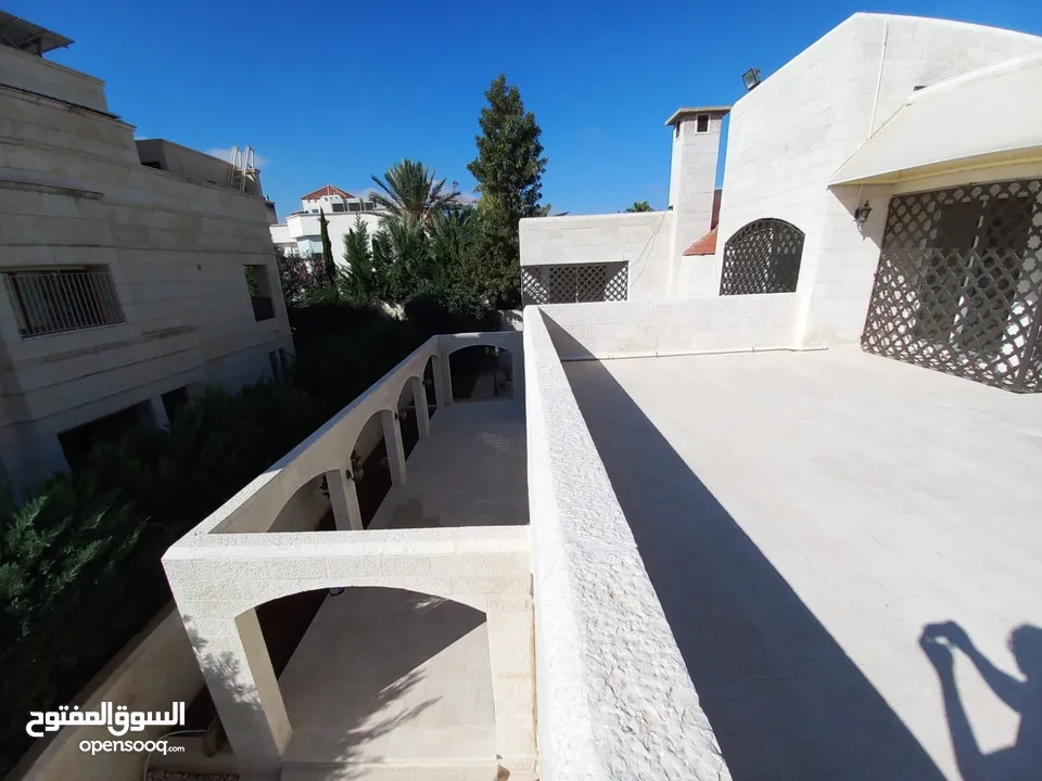 فيلا غير مفروشه في ارقى مناطق عبدون ( Property 35386 )-175055045