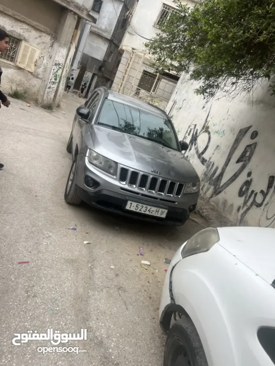 Jeeb kombas جيب كومباس