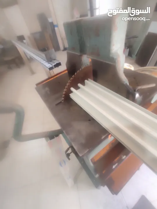 منشار المنيوم