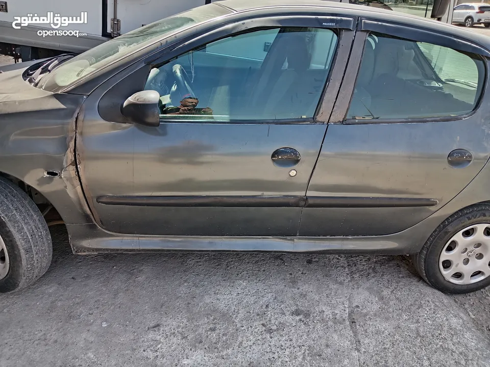 سياره بيجو للبدل على بكم كيا فرونتير دبل كبينه السياره موديل 2004 للبدل ع بكم كيا فرونتير دبل كبينه