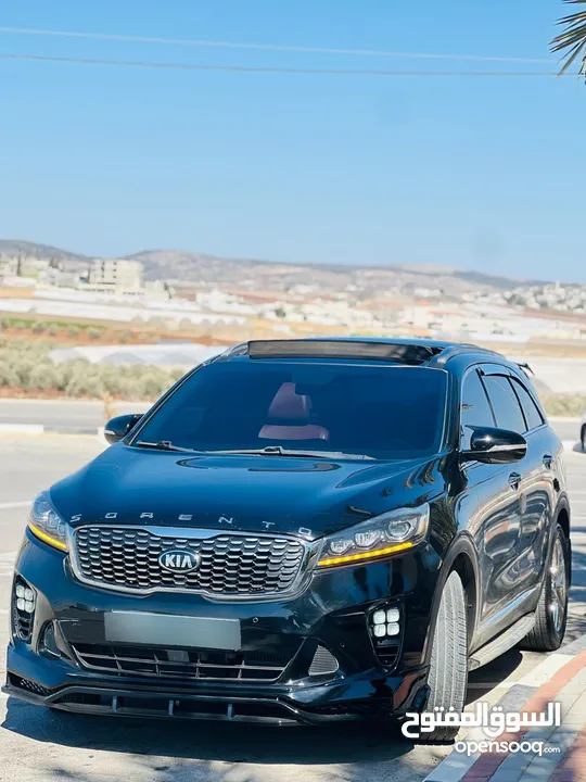 كيا سورينتو 2019 فل إضافات