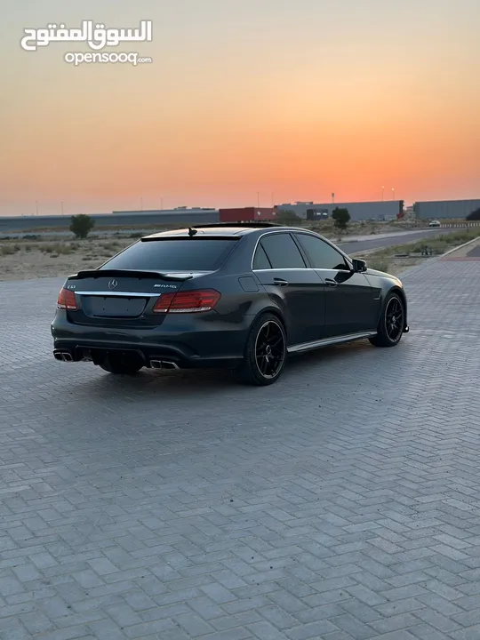 MERCEDES E500 2010 VERY CLEAN