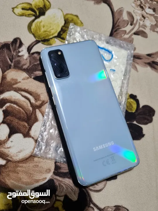 مستعمل اخو الجديد Samsung S20 رام 16 جيجا 128 بدون كرتونه عربي هدية شاحن الاصلي متوفر توصيل