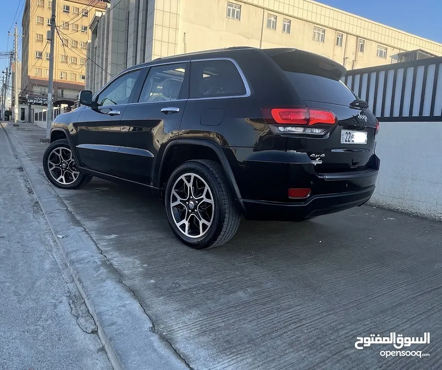 Jeep grand cherokee limited 2021