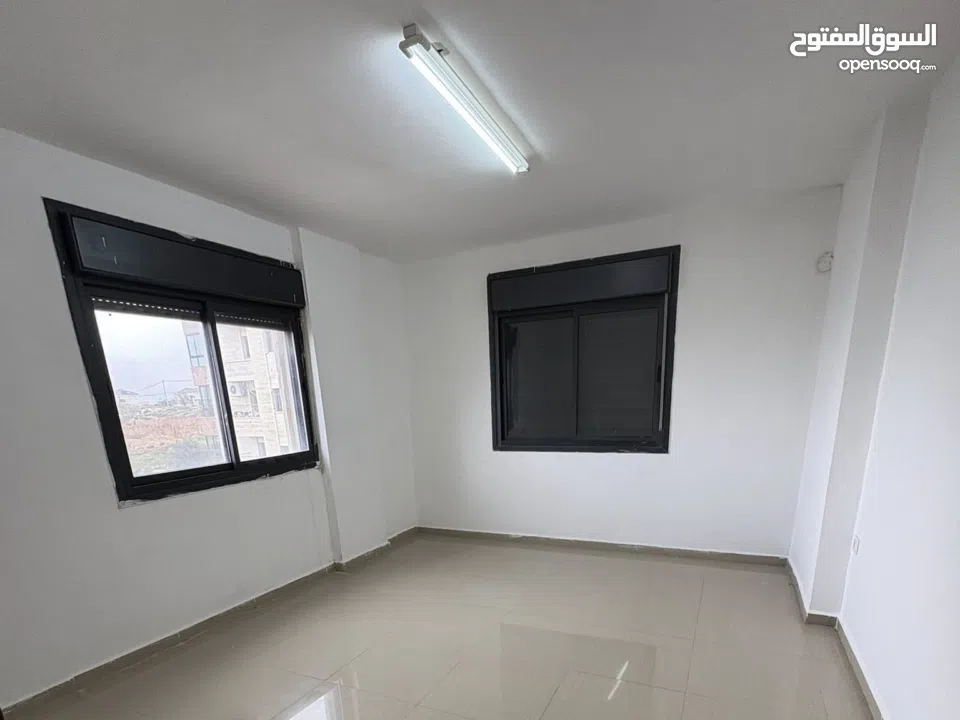 شقة للإيجار – رام الله / بيتونيا - مفرق 17 (قرب كازية الخواجا)