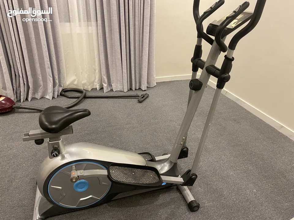 Exercise Bike, Sports Equipment, Stationary Bike for indoor cycling, home gym