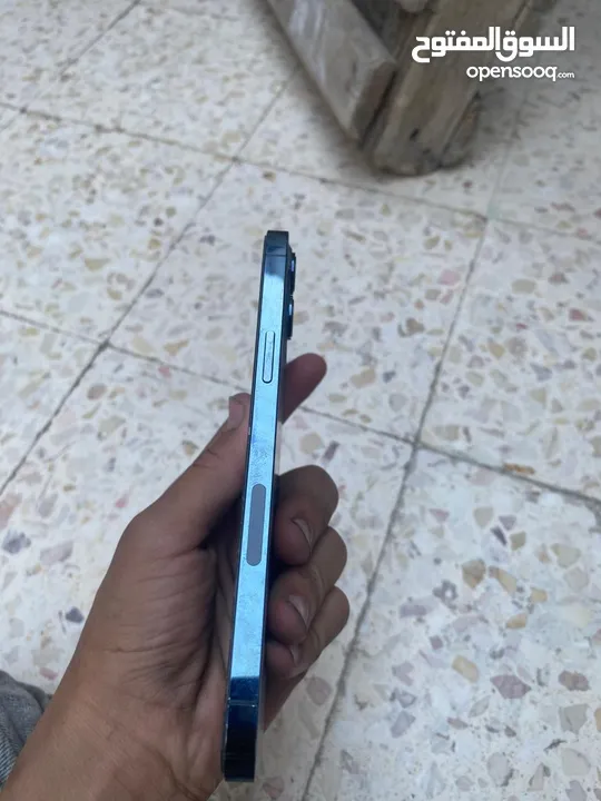 إيفون 12 برو ماكس