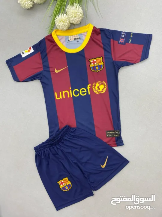 اطقم ولادي البلوزه فقط على 50 شيكل من عمر 4-14سنه