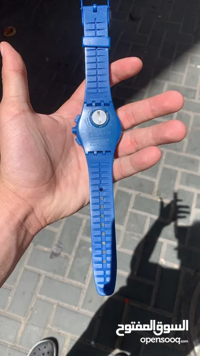 swatch trible blue